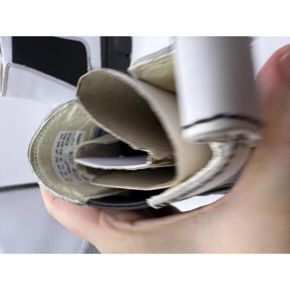 Timberland Women's White Greyfield Chelsea Combat Boots 5.5 - Picture 11 of 11